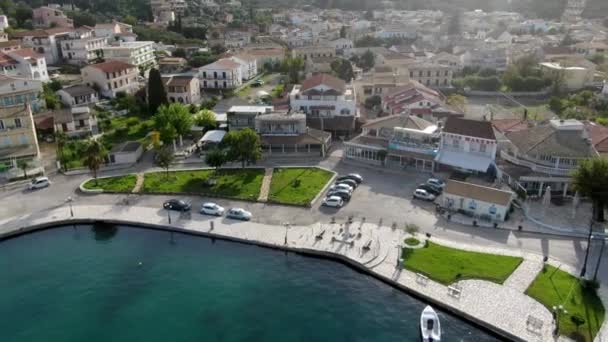 Drohnenaufnahme Des Berühmten Hafens Von Kassiopi Auf Korfu Griechenland — Stockvideo