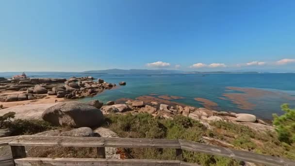西班牙加利西亚 在阳光明媚的阿布沙岛上 海景尽收眼底 海景尽收眼底 — 图库视频影像