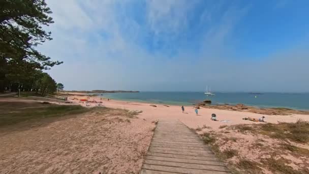 Panoramatický Výhled Krásnou Pláž Ostrově Arousa Klidným Mořem Galicii Španělsko — Stock video