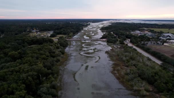 Εναέρια Στα Περίχωρα Του Νησιού Kiawah Νότια Καρολίνα — Αρχείο Βίντεο