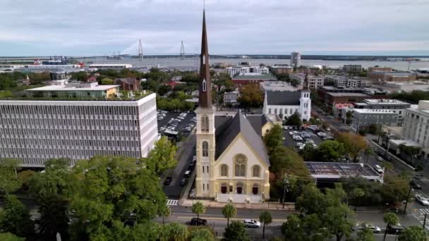 Letecká Orbita Citadely Náměstí Baptistický Kostel Charlestonu Jižní Karolína — Stock video