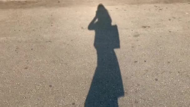 Slow Motion Promenade Walking Woman Shadow Who Talking Phone Asphalt — Stock Video