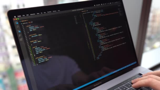 Programátor Kódování Visual Studio Code Práce Domova Zavřít Obrazovku Macbook — Stock video