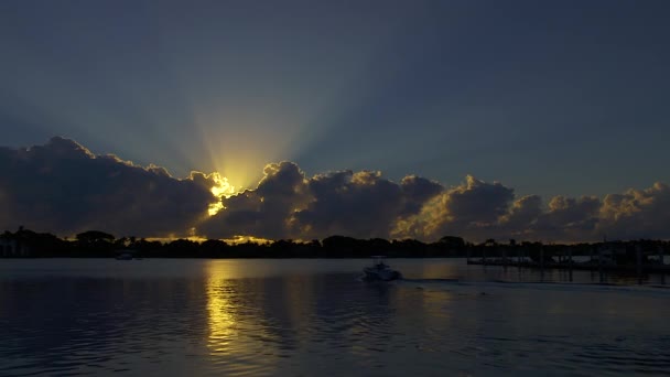 Small Motor Boat Leaves Dock Sunrise South Florida — Stock Video