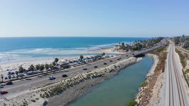 Drone Disparó Sobre Playa Cardiff Sea Autopista 101 Costa Oeste — Vídeos de Stock