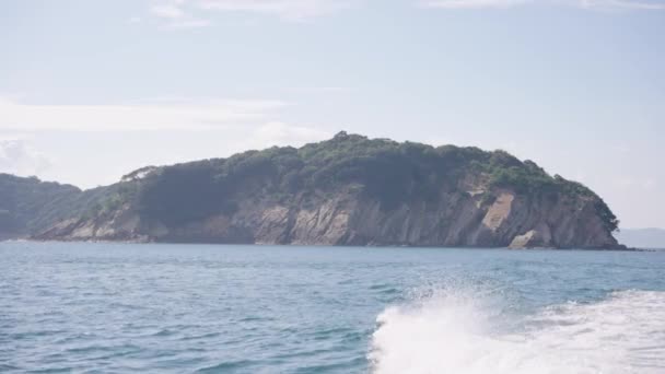 Isola Tomogashima Vista Una Barca Partenza Attraversando Seto Inland Sea — Video Stock