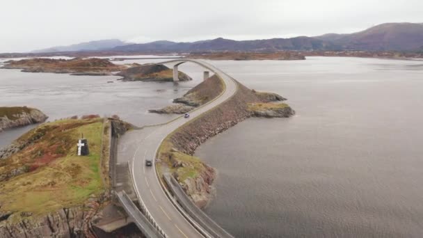 Aerial Orbit Atlantic Ocean Road Cars Crossing Storseisundet Bridge Norway — Stock Video