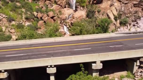 Superior Arizona Daki Şelale Queen Creek Tüneli Nden Geçtikten Hemen — Stok video