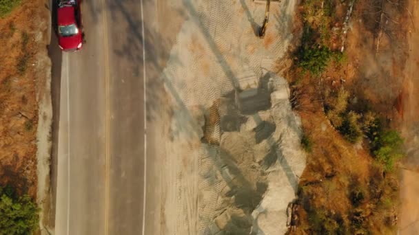 Obere Ansicht Eines Baggers Bei Der Arbeit Einem Sandsteinhaufen — Stockvideo