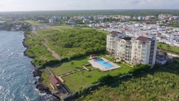 Hotel Widokiem Morze Wzdłuż Pięknego Wybrzeża Karaibów Romana Dominikana — Wideo stockowe