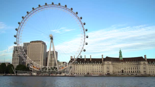 用静止的伦敦眼 市政厅和泰晤士河凝视着伦敦的城市景观 静态射击 — 图库视频影像