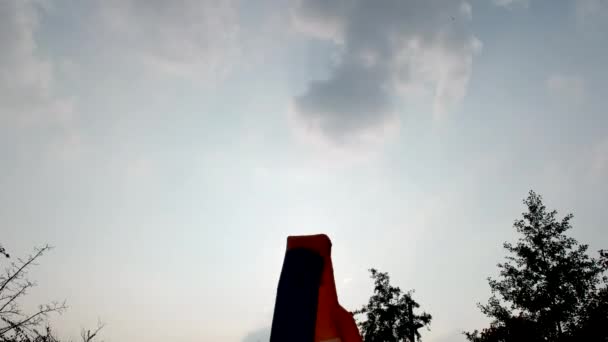 Tube Man Looking Air Dancer Sky Abright Day Inglés Ángulo — Vídeos de Stock
