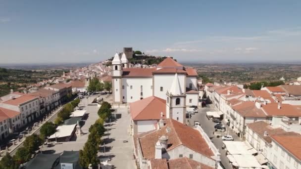 Aerial Backwards View Church Complete City Panoramic Effect Castelo Vide — Stock Video