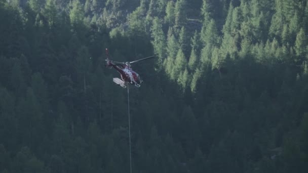 Swiss Alpine Transport Helicopter Mountains — Stock Video
