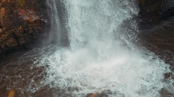 Wasser Fällt Superzeitlupe Vom Wasserfall — Stockvideo
