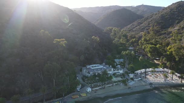 Side Drone Sunset Drone Shot Catalina Island Beach — Stock video