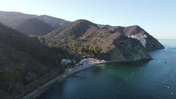 Oldalsó Drónlökés Catalina Ocean Hills — Stock videók