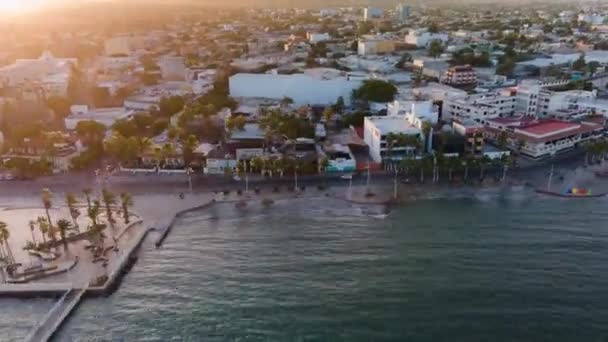 Gün Batımında Paz Körfezi Paralel Olarak Hiperlapse Denizde Yansımalar — Stok video