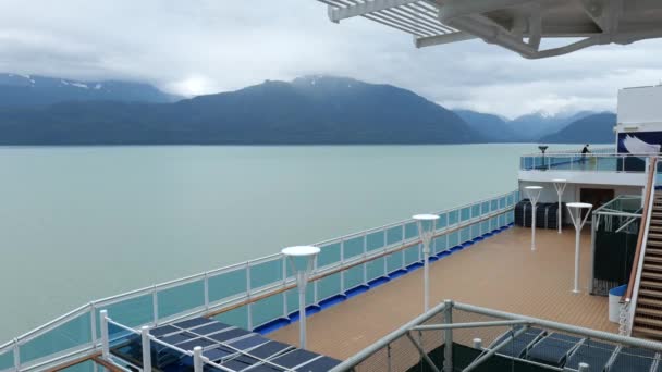 Statek Wycieczkowy Parku Narodowego Glacier Bay Podczas Rejsu Wycieczkowego Seattle — Wideo stockowe