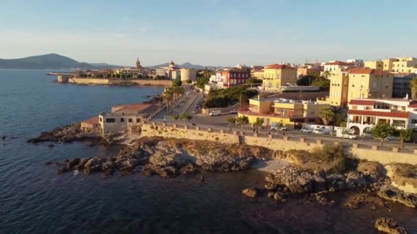 Popolare Destinazione Turistica Alghero Sardegna Antica Città Costiera — Video Stock