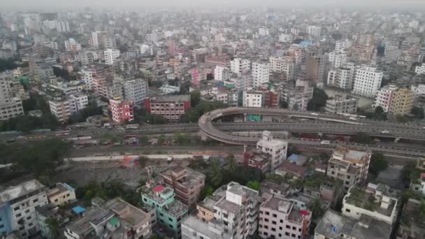 Dichter Verkehr Auf Der Autobahn Dhaka Smogluft Luftaufnahme — Stockvideo