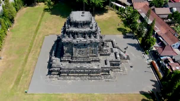 Majestic Temple Mendut Magelang Indonesia Aerial Ascend View — Stock Video