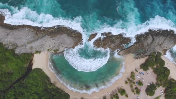 Vista Aérea Desde Dron Playa Mar Chiquita Puerto Rico — Vídeos de Stock