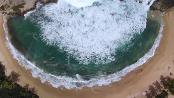 Mar Chiquita Beach Caindo Com Drone — Vídeo de Stock