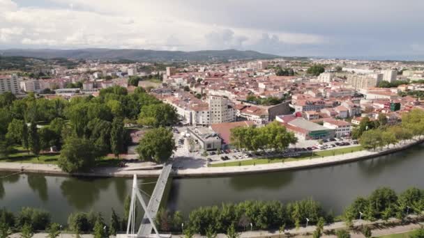 Luftaufnahme Zeigt Riesiges Stadtbild Der Schönen Stadt Chaves Trs Montes — Stockvideo
