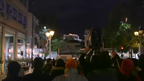 Pessoas Manifestam Pelos Direitos Dos Refugiados Atenas Grécia Vemos Partenon — Vídeo de Stock