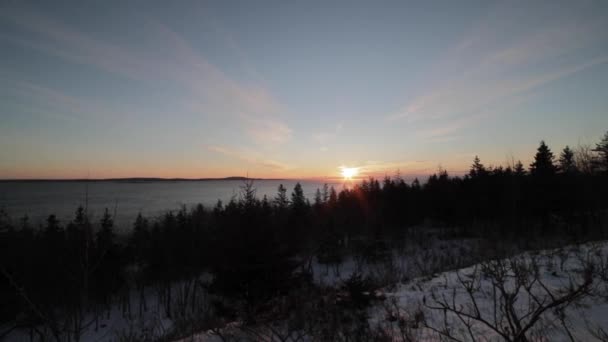 Napkelte Acadia Nemzeti Parkban Egy Festői Kilátás Tél Folyamán — Stock videók