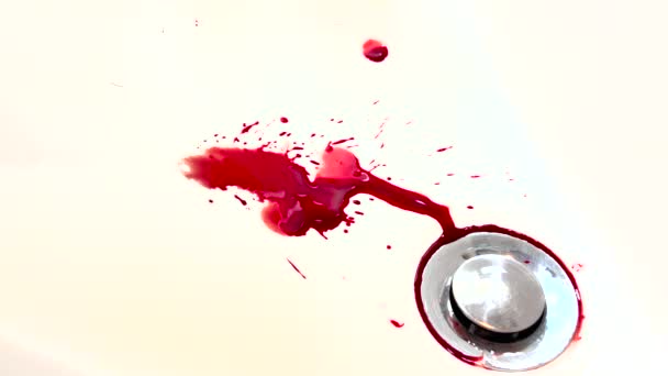 Sangue Che Gocciola Scorre Nel Lavandino Splat Sangue Rosso Fresco — Video Stock