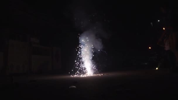 Zpomalený Záběr Sušenky Známé Jako Květináč Slaví Indické Diwali Oslavy — Stock video