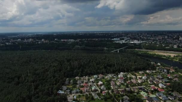 Panemune Distrito Cidade Kaunas Com Nuvens Chuva Acima Chuvas Leves — Vídeo de Stock