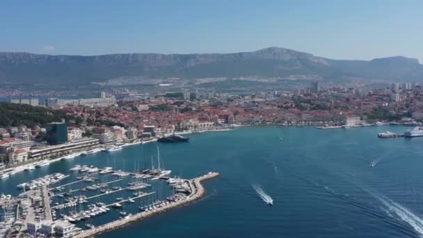 昼間のクロアチア スプリットのパノラマビュー 空中ドローン撮影 — ストック動画