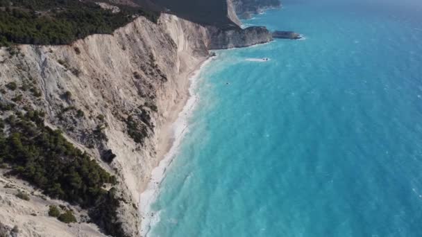 Widok Drona Strzał Przodu Plaży Egremni Wybrzeża Lefkada Porto Katsiki — Wideo stockowe