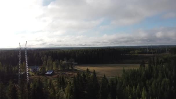 空中射击飞越芬兰的Ostrobothnia地区 森林与自然 — 图库视频影像