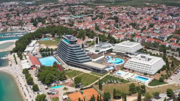 Scenic View Hotel Olympia Sky Vodice Dalmatië Overdag Luchtfoto Drone — Stockvideo