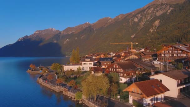 Pohled Pobřeží Při Východu Slunce Malebné Vesnici Brienz Švýcarsko Evropa — Stock video