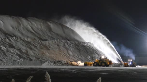 Despejar Camino Después Tormenta Con Equipos Pesados Remoción Nieve — Vídeos de Stock