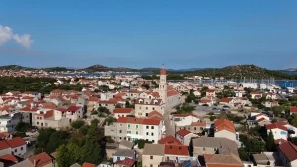 Kirche Kroatien Meer Yachthafen Natur Aussicht — Stockvideo