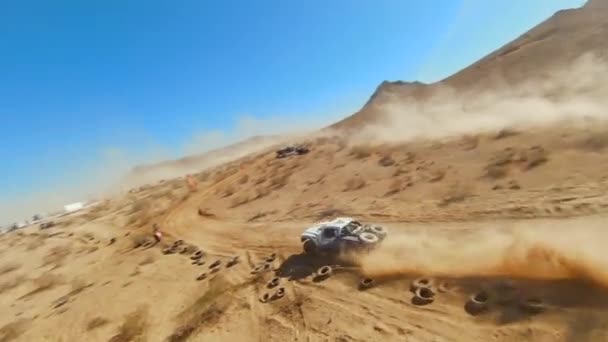 Camión Tracción Las Cuatro Ruedas Que Compite Rally Través Del — Vídeo de stock