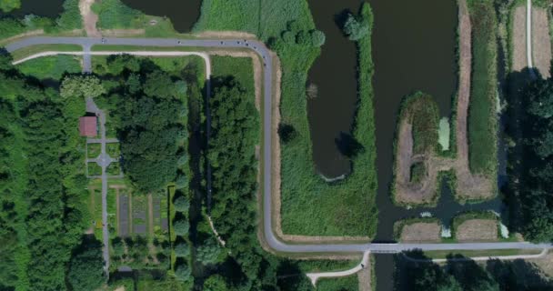 Top View Bikers Goudse Hout Park Gouda Nederland Een Zonnige — Stockvideo