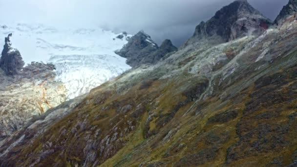 Tropisk Glaciär Peruanska Anderna Smälter Grund Klimatförändringen Och Den Globala — Stockvideo