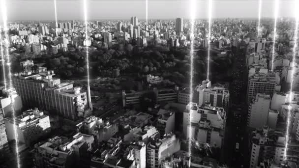 Letecký bezpilotní snímek budoucího konceptu s digitálními liniemi spojujícími město - Park se stromy obklopenými budovami a mrakodrapy Metropolis - Černobílé barvy - Staré proti modernímu designu