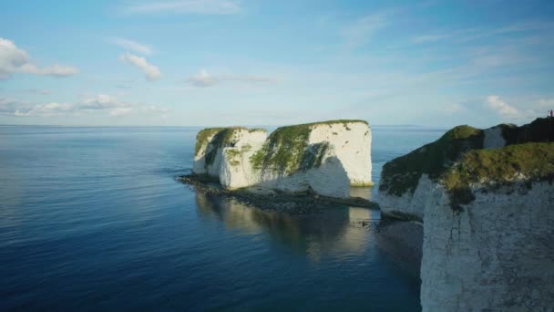 Panoramautsikt Över Vackra Klipporna Vid Old Harry Rocks Dorset England — Stockvideo
