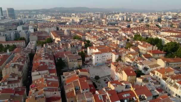 Luchtfoto Rond Zonovergoten Daken Van Marseille Ochtend Zuid Frankrijk Baan — Stockvideo