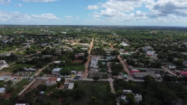 Luchtfoto Van Landelijke Stad Met Vegetatie Een Laag Inkomen Huis — Stockvideo