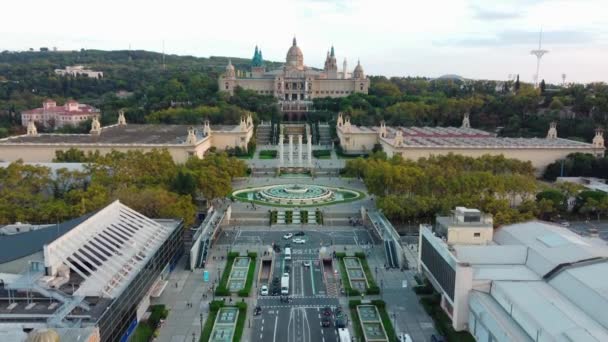 Aerial View Montjuic Barcelona Tourists Walking Escalator Footbridge Magic Fountain — Stock Video