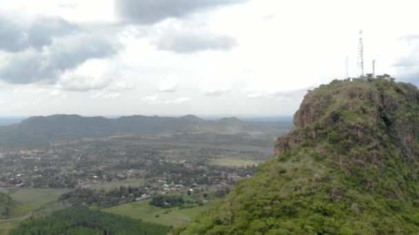 Luchtfoto Weg Naar Een Landelijk Afrikaans Landschap Met Kliffen Bergen — Stockvideo